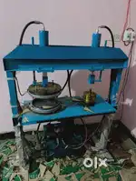 Paper plate machine only 15 days old