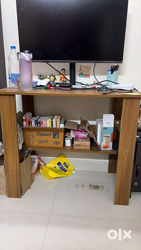 Office/Study Table