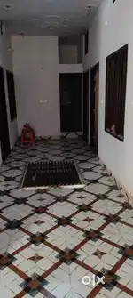 single room available separate kitchen and washroom