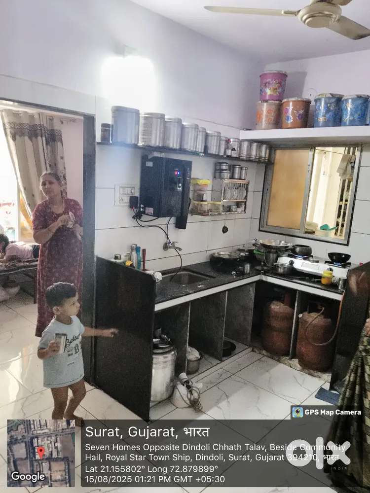 24 hour lift and water available