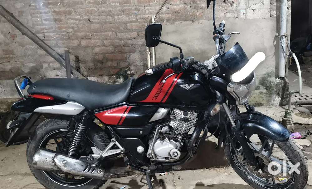 Bajaj V15 perfect condition