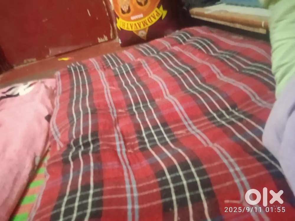 Suti kapda or Rui gadda