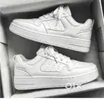 Casual shoes