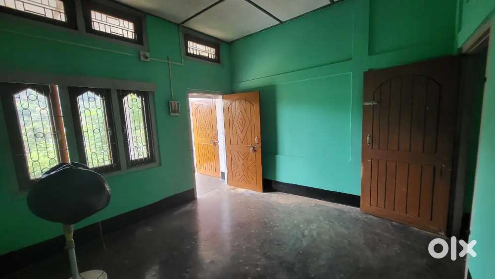 1katha Aksonia land with 4BHK assam typ house ready to move property.