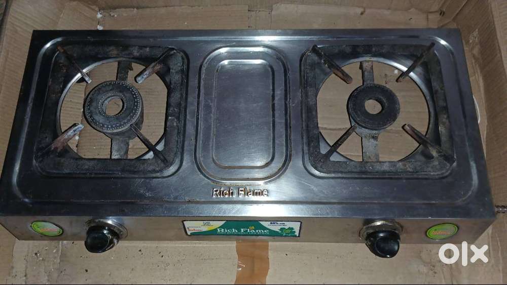 Rich flame gas stove