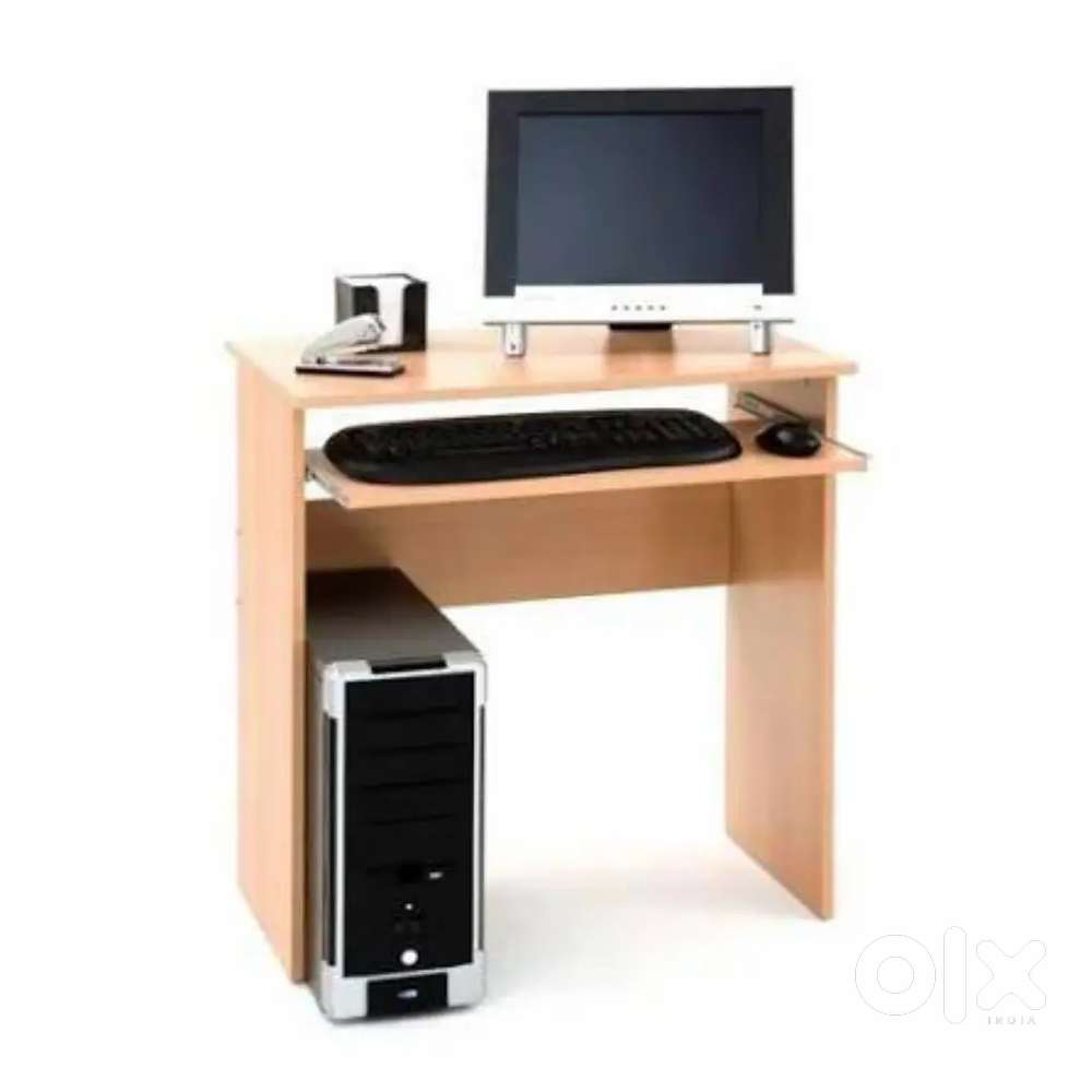 Computer table brand new