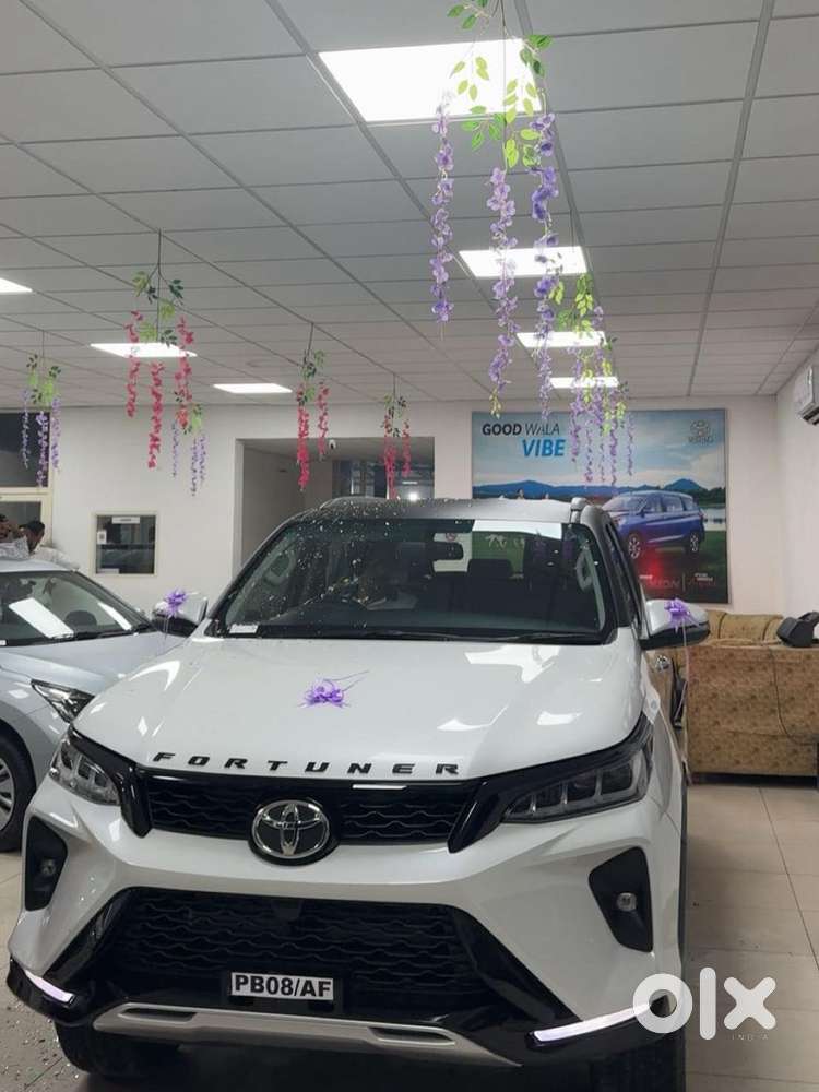 available for self drive 8000