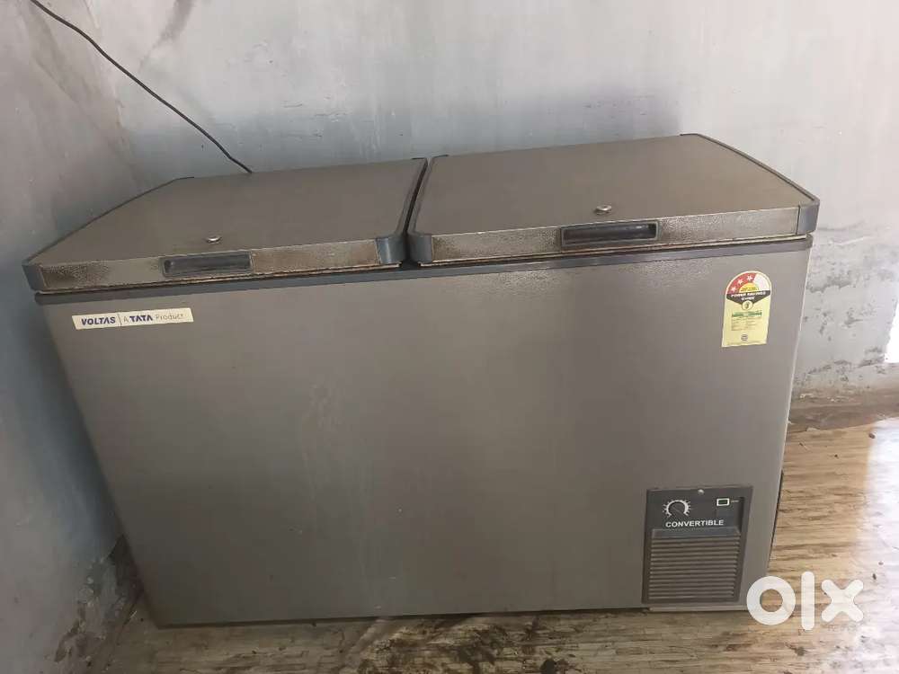 Voltas deep fridge