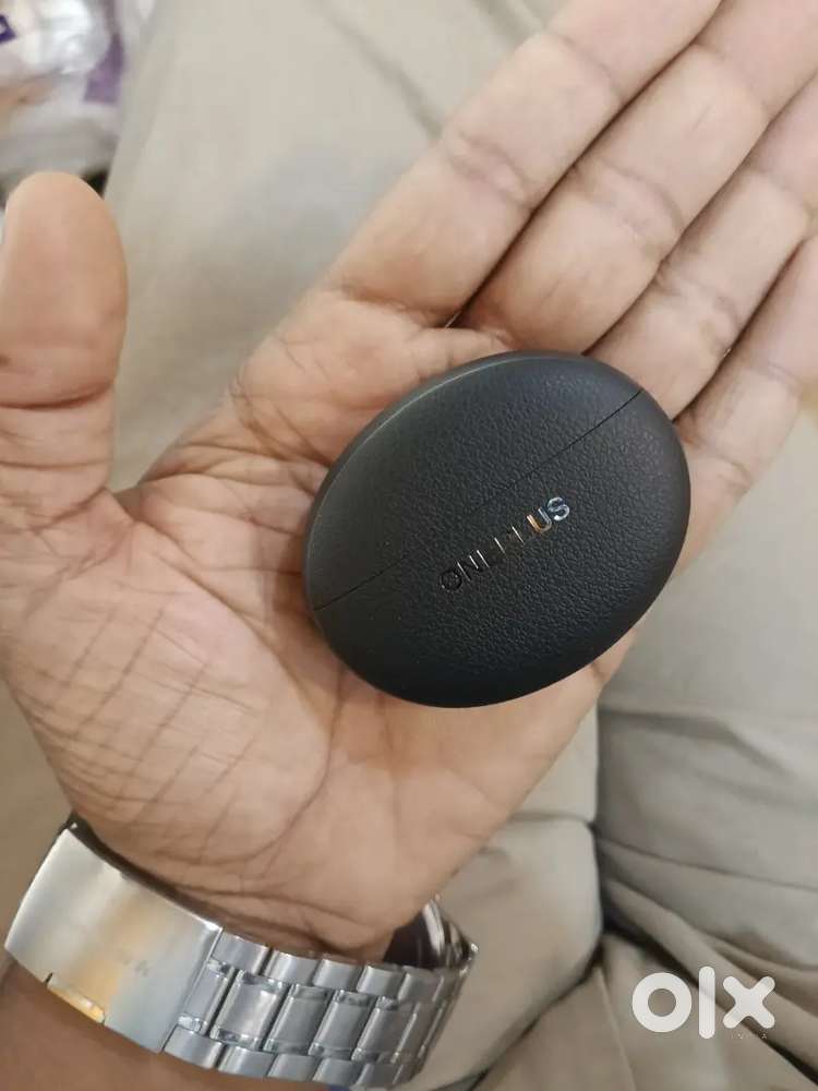 OnePlus buds 3pro for sell superb condition