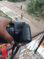 CANON 1300D DSLR CAMERA FOR SALE