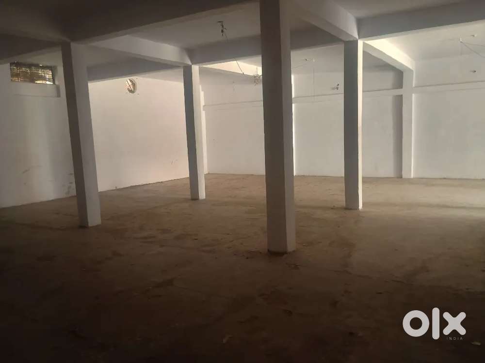 Ground floor 3000 sq ft commercial space at Transportnagar