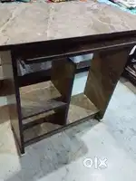 Computer table for sale