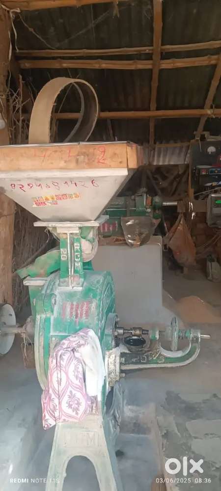 Aata chakki RCM 20 inch Crompton mother 10hp