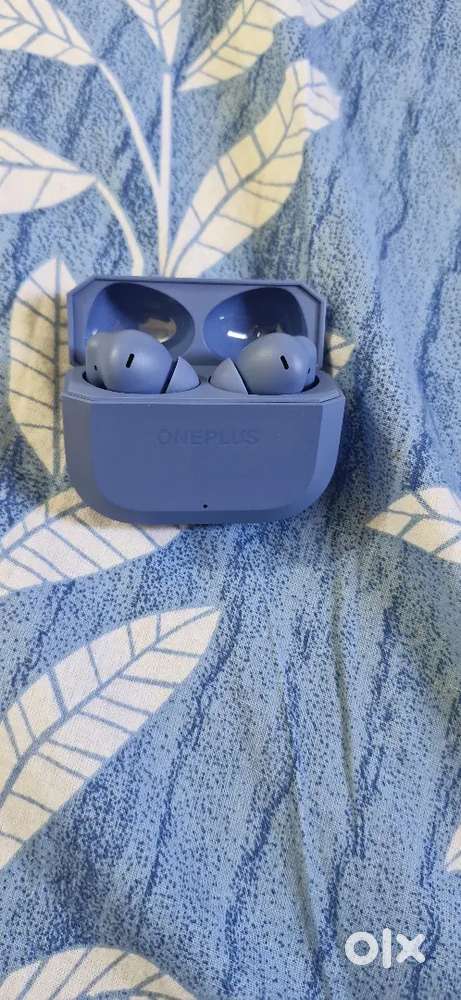 Latest One plus nord 3R earphone  is on sell