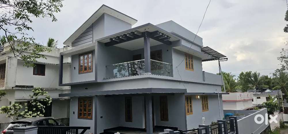 House for sale nearest chanjody changanacherry