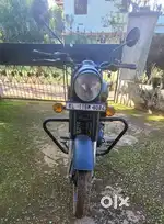 Classic 500 stealth black