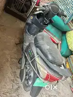 Lo ev electric scooter with double disc brake