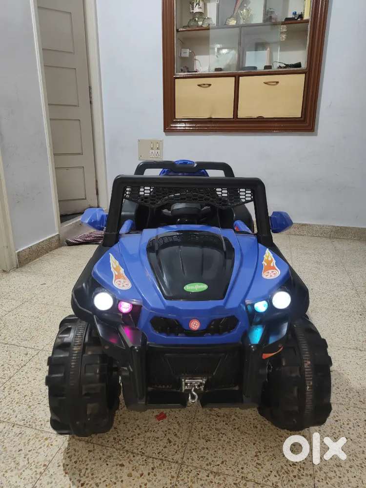 Kids electric car