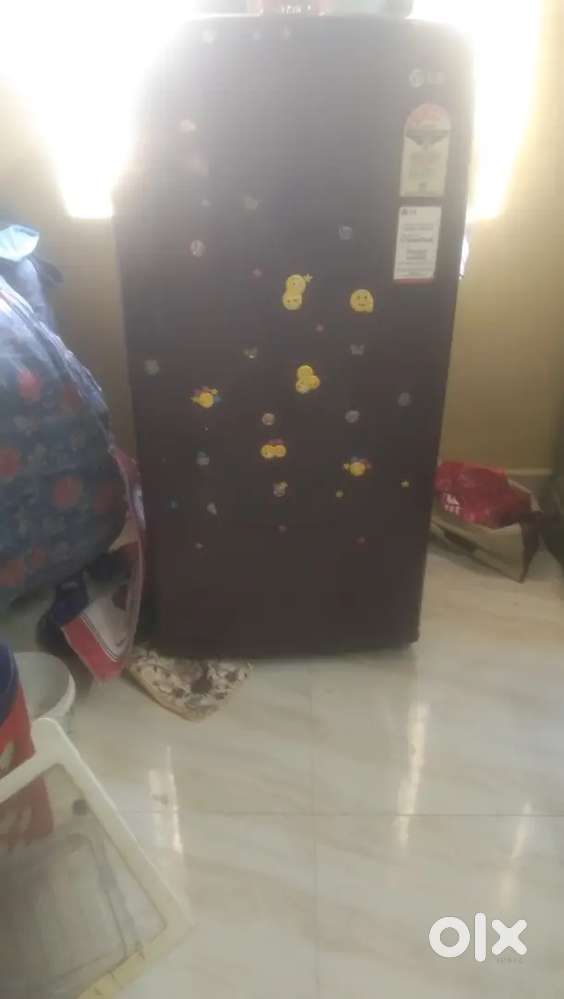 Lg refrigerator with mint condition