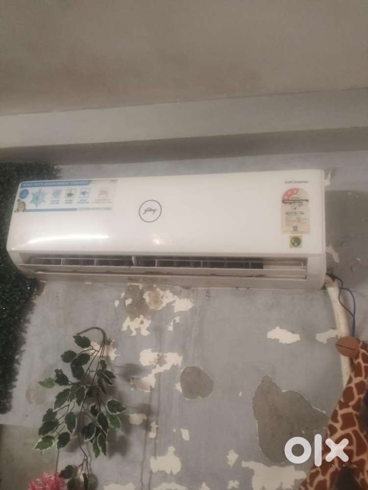 Godre split AC