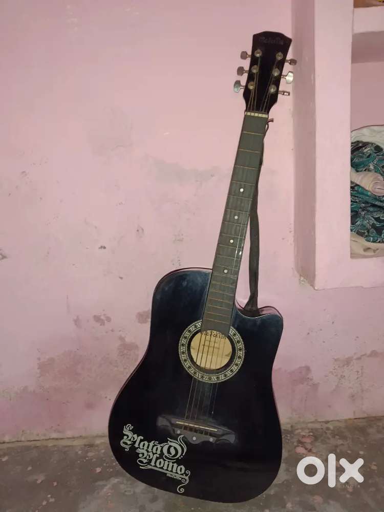 Guitar new condition