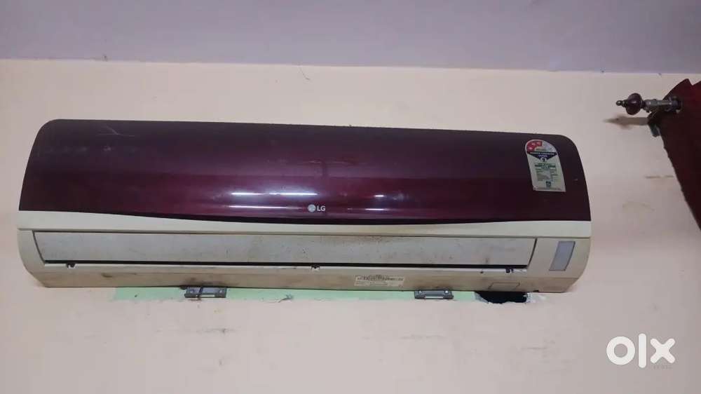 Lg ac  good condition