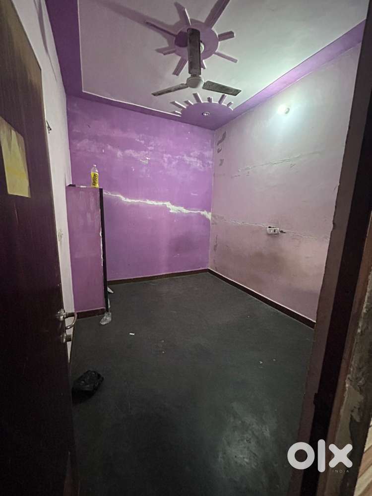 2 rooms, hall , kitchen