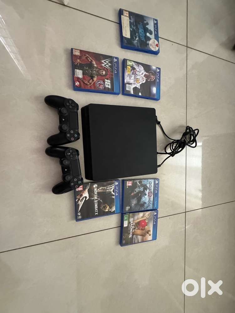 Sparingly used PS4 slim 1TB for sale