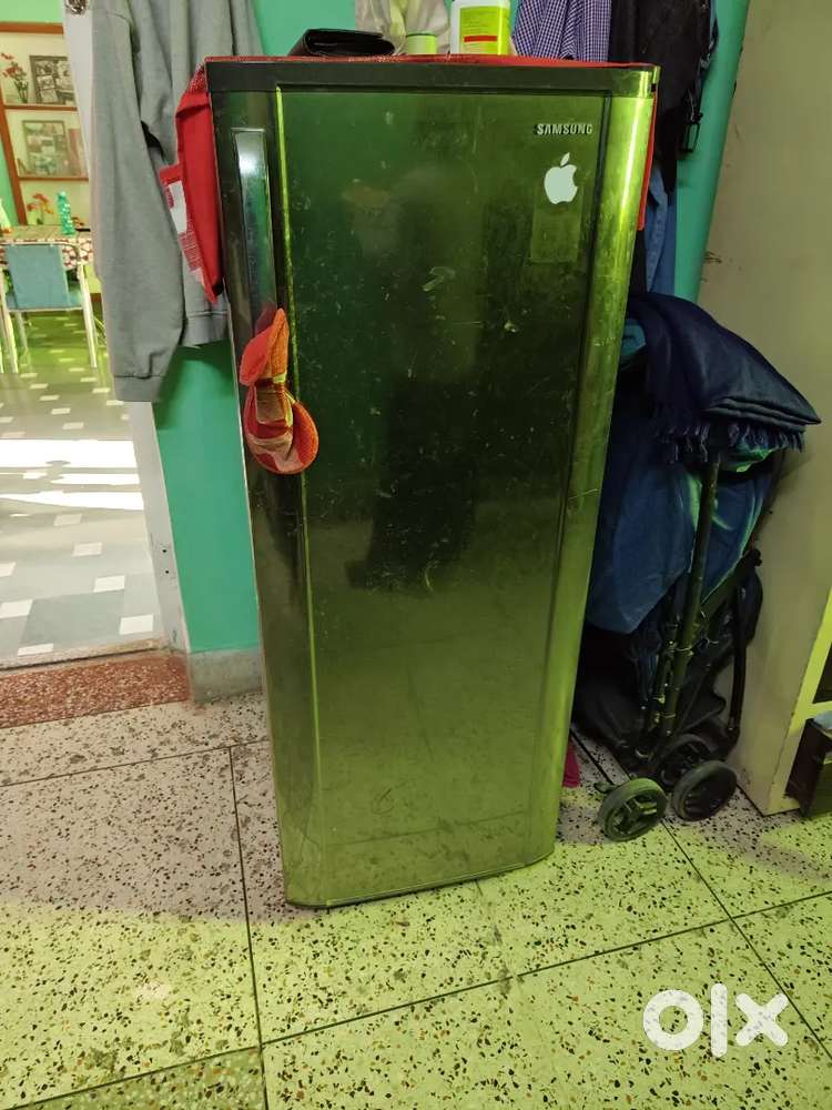 FRIDGE FOR SELL