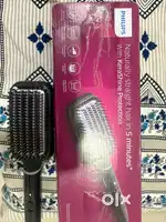 Philips BHH880/10 Straightener Brush with ThermoProtect Technology