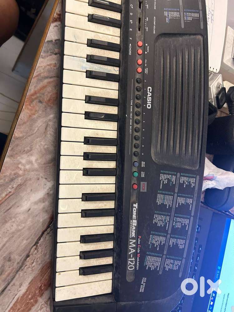 Casio Tonebank MA-120 mini Keyboard