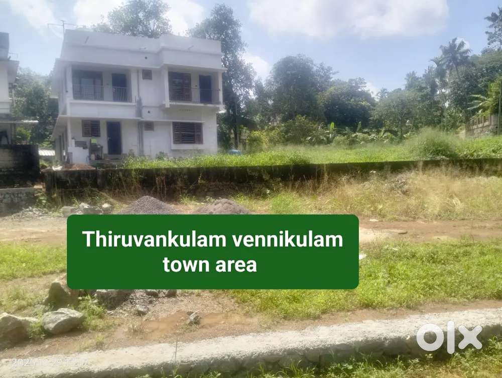 100 meter distance plot for sale thiruvankulam vennikulam town