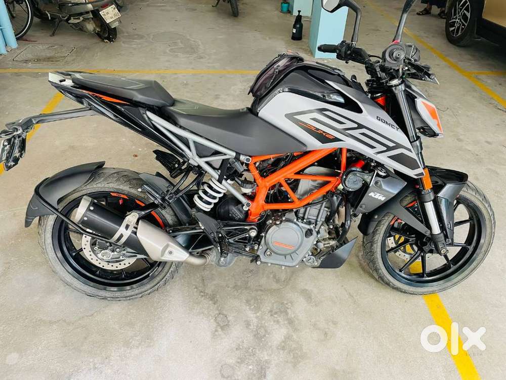 KTM dude 250, Silver Metallic Matt color