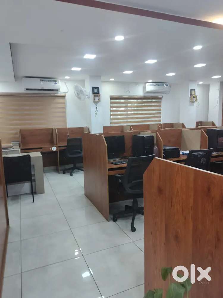 Fully Furnished office 32 work station