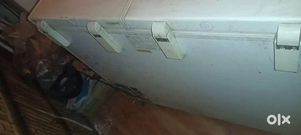 Deep freezer