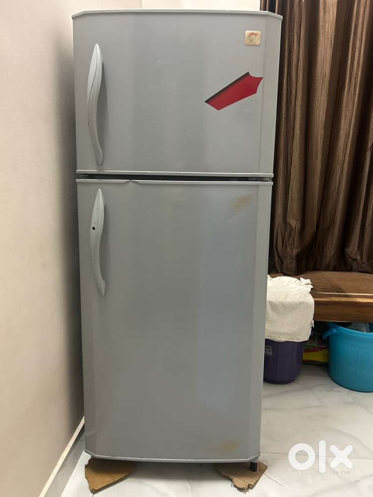 Double door fridge