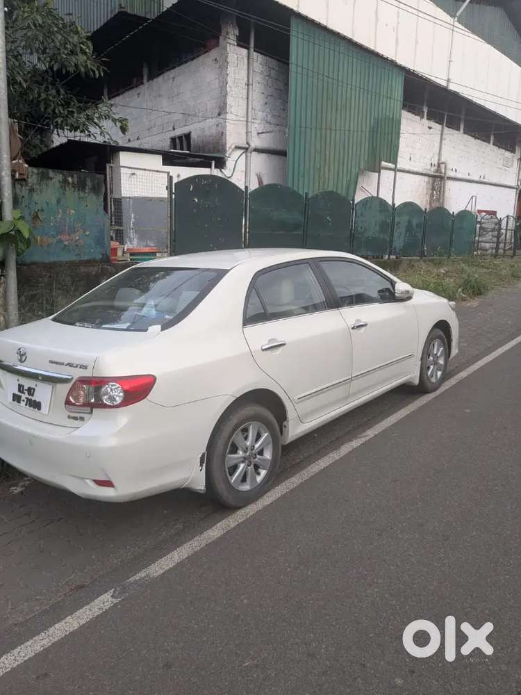 Well Maintained Toyota Corolla Altis for Sale