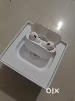 Apple airpods 2 (usb-c) urgent sell