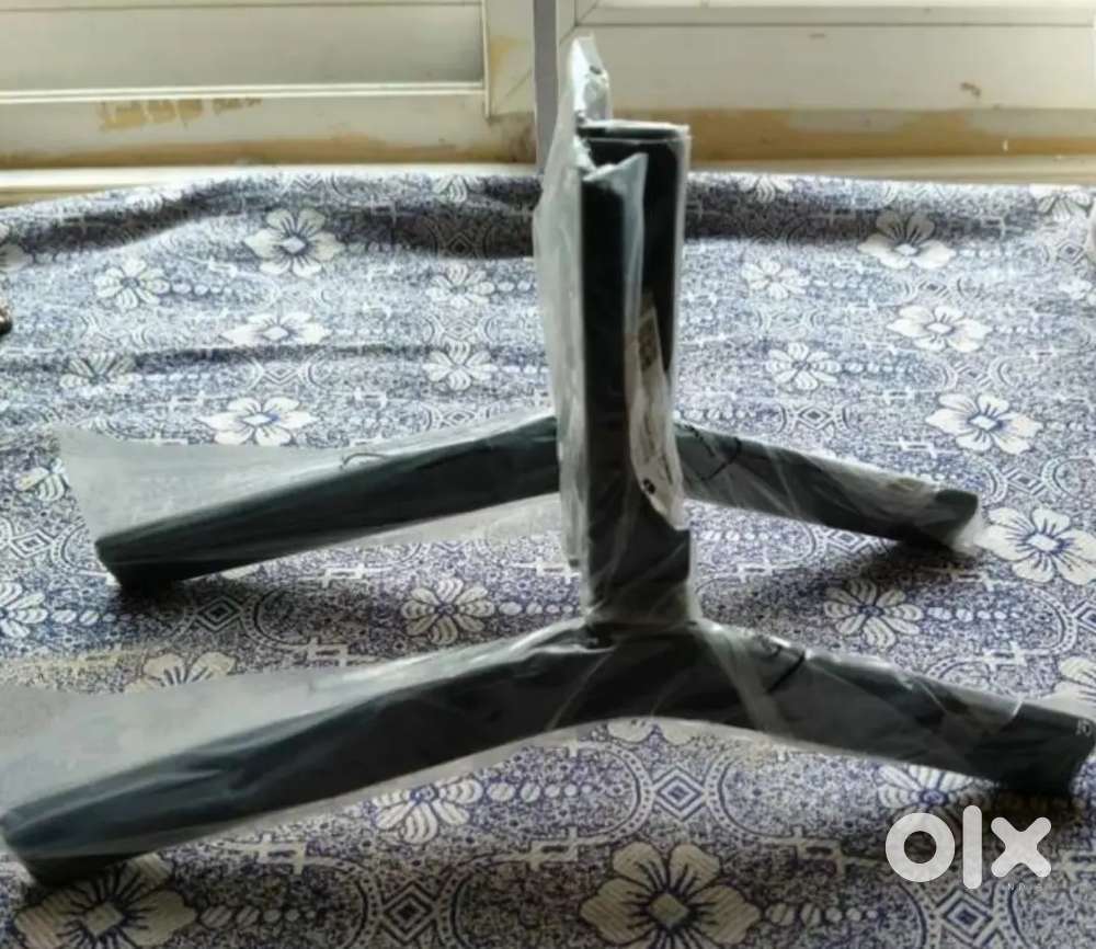 Sony 55 inch tv stand (legs) brand new