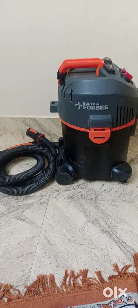 Good condition wet and dry vaccum cleaner