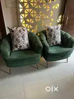 2 Premium chairs