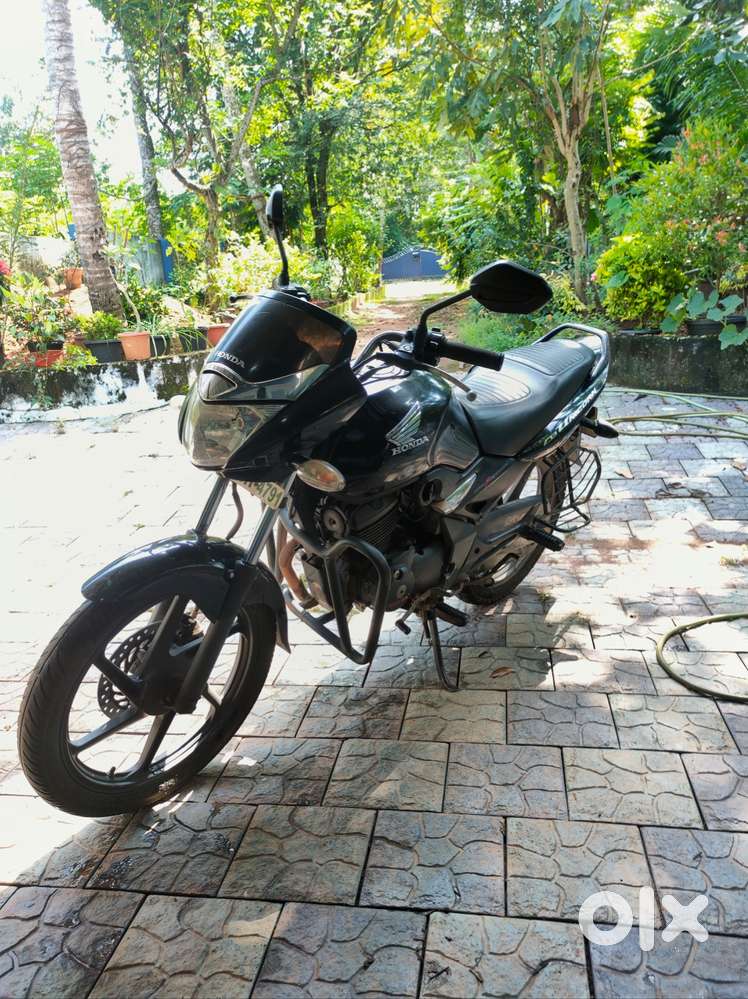 Honda Unicorn - Excellent Condition (Black) (2012 Model)