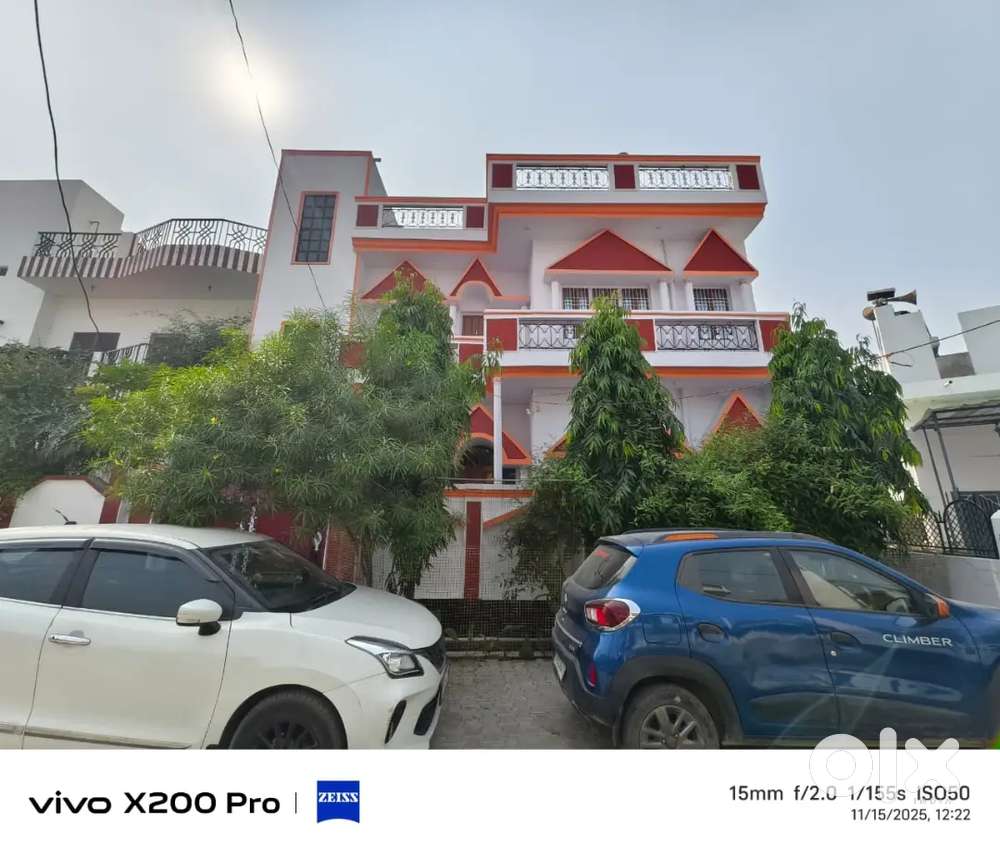 3 BHK Spacious Builder Floow with premium interiors