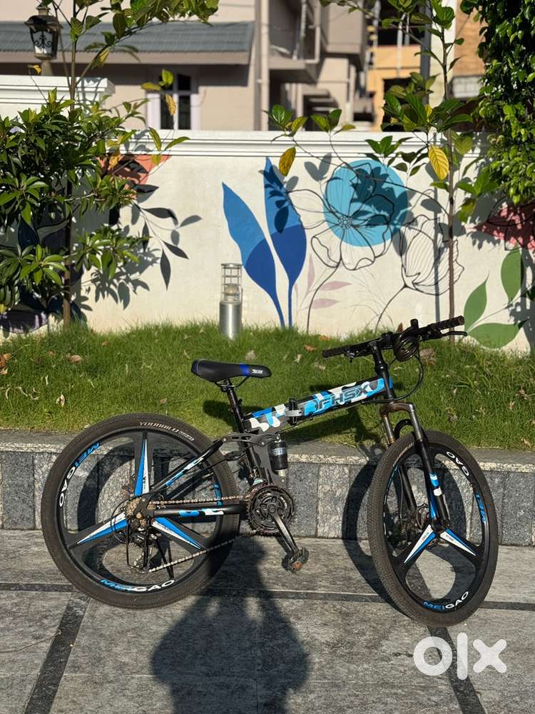 8 Months Old FHSX Gear Bicycle – Excellent Condition