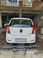 Hyundai i10 2011 CNG & Hybrids 125000 Km Driven