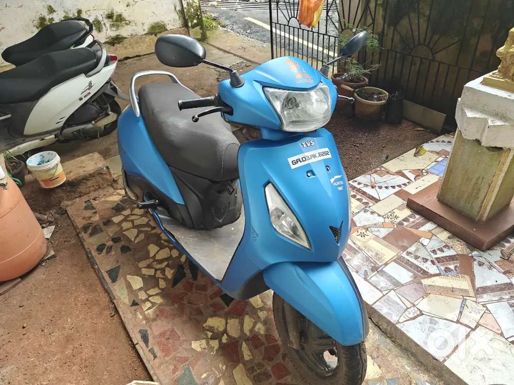 I m sell because I taking new bike