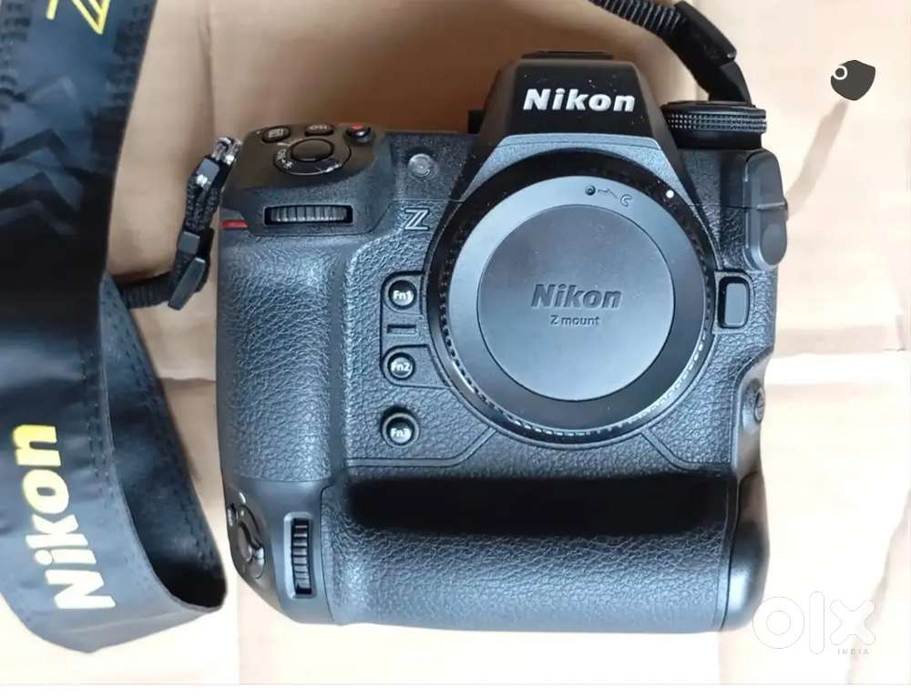 Nikon z9 full frame mirroless body