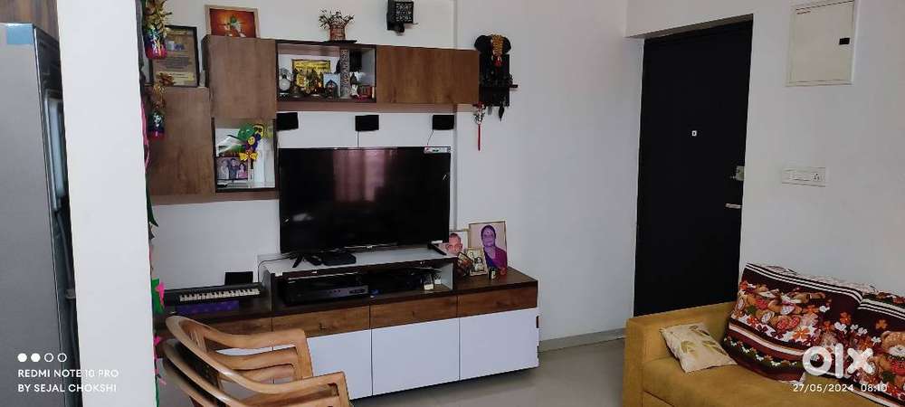 3BHK FLAT FOR SELL AT SHILAJ.