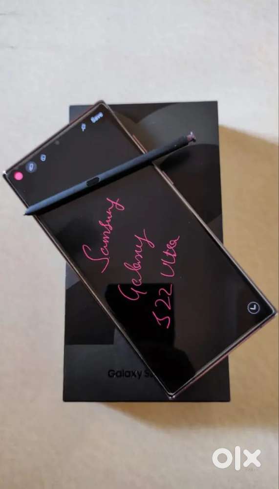 SAMSUNG S22 ULTRA 5G WITH ALL ACCESSORIES AVAILABLE IN SALE WITH BILL