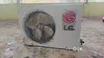 LG 1 Ton 3 star AC with V-Gard stabilizer